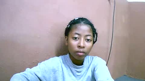 Snapshot of joliekah27 chatting on 03/01/25, 03:53 joliekah27 online show from 03/01/25, 03:53