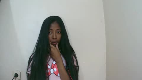 joliekah27 online show from 12/15/25, 10:08