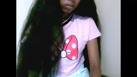 joliekah27 online show from 04/14/26, 06:47