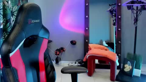 Jolly online show from 01/21/25, 02:54