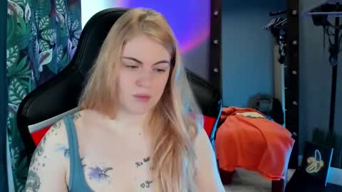 Jolly online show from 01/31/25, 04:58