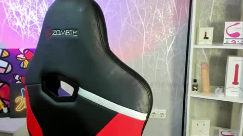 Jolly online show from 04/18/26, 02:48