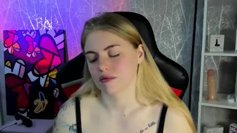 Snapshot of jolly_doll_ chatting on 06/05/26, 03:02 Jolly online show from 06/05/26, 03:02