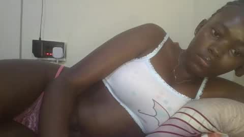 Snapshot of jollynabeb chatting on 02/25/25, 10:58 jollynabeb online show from 02/25/25, 10:58