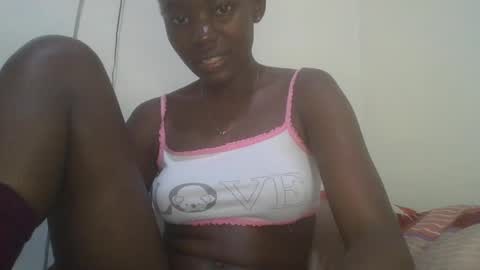 Snapshot of jollynabeb chatting on 02/28/25, 07:03 jollynabeb online show from 02/28/25, 07:03