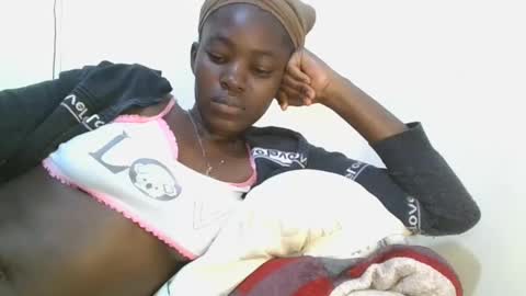 Snapshot of jollynabeb chatting on 09/14/25, 03:44 jollynabeb online show from 09/14/25, 03:44