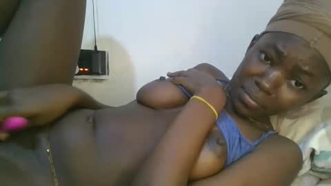 Snapshot of jollynabeb chatting on 09/18/25, 08:55 jollynabeb online show from 09/18/25, 08:55