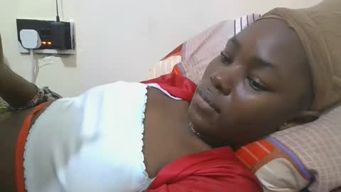 Snapshot of jollynabeb chatting on 10/07/25, 02:20 jollynabeb online show from 10/07/25, 02:20