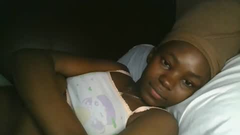 Snapshot of jollynabeb chatting on 10/18/25, 06:19 jollynabeb online show from 10/18/25, 06:19