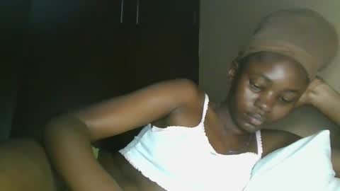 Snapshot of jollynabeb chatting on 10/27/25, 07:07 jollynabeb online show from 10/27/25, 07:07