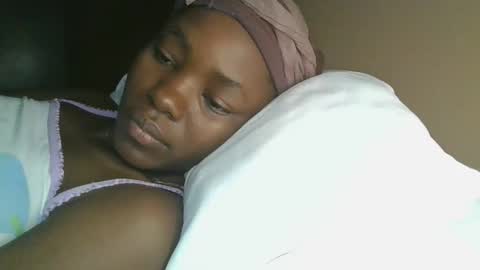 Snapshot of jollynabeb chatting on 11/19/25, 09:48 jollynabeb online show from 11/19/25, 09:48