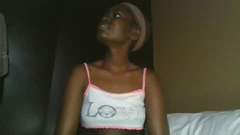 Snapshot of jollynabeb chatting on 11/23/25, 02:17 jollynabeb online show from 11/23/25, 02:17