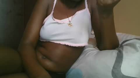 Snapshot of jollynabeb chatting on 12/04/25, 11:52 jollynabeb online show from 12/04/25, 11:52