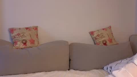 Viola online show from 10/13/25, 11:21