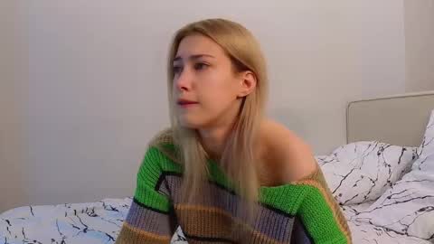 Viola online show from 11/13/25, 12:15