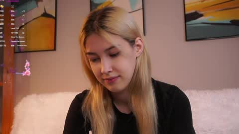 Viola online show from 04/12/26, 01:16