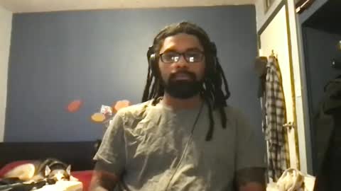 jon2h6k online show from 12/15/24, 02:41