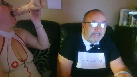 Snapshot of jona51 chatting on 05/22/26, 10:04 jona51 online show from 05/22/26, 10:04