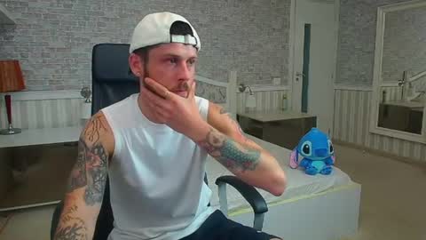 JonahShaw online show from 07/21/26, 04:26