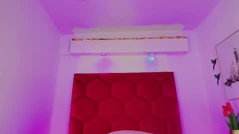 Jonas  online show from 11/07/25, 01:33