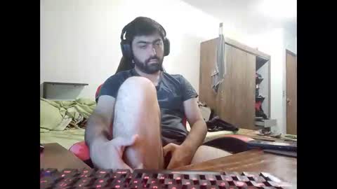 jonasf2525 online show from 12/04/25, 04:22