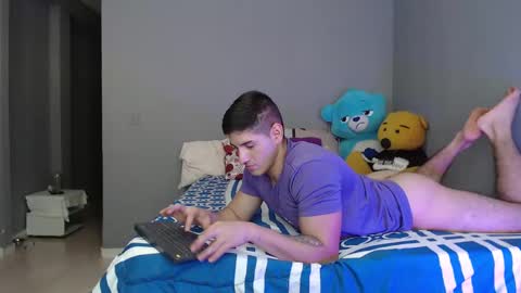 Snapshot of jonathancast08 chatting on 01/20/25, 03:07 jonathancast08 online show from 01/20/25, 03:07