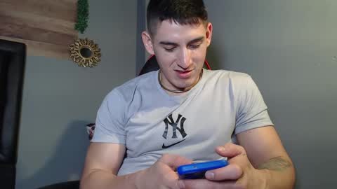 Snapshot of jonathancast08 chatting on 02/06/25, 11:48 jonathancast08 online show from 02/06/25, 11:48