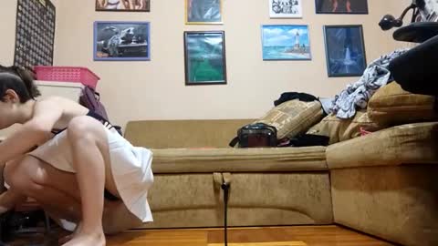 Mia online show from 12/16/25, 04:12