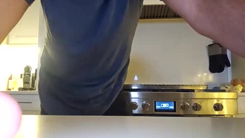 Snapshot of jonesy420xoo chatting on 02/18/25, 03:31 jonesy420xoo online show from 02/18/25, 03:31