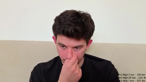 jonhy_merlin online show from 04/01/26, 01:41