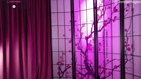 Jonnie Hagard online show from 12/05/25, 12:30