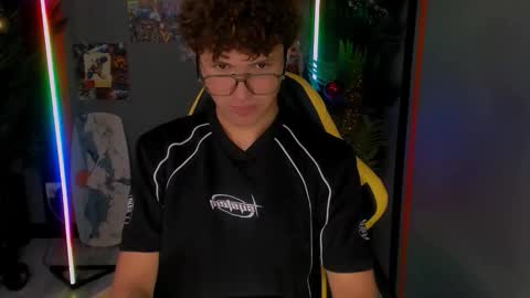 Jonny online show from 12/18/25, 04:24