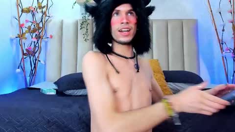 jonny_gilbert online show from 02/25/26, 08:40