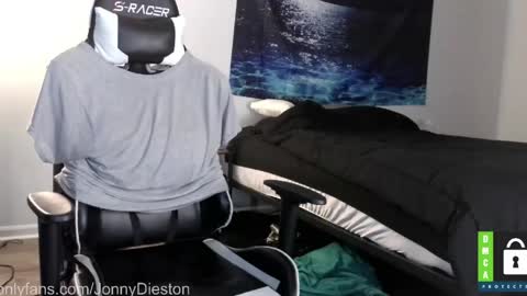 JonnyDieston online show from 04/18/26, 03:05