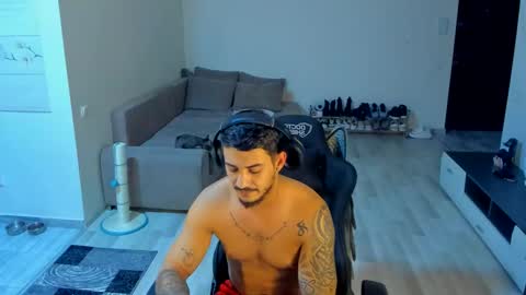 jonnyporn1 online show from 10/30/25, 08:53