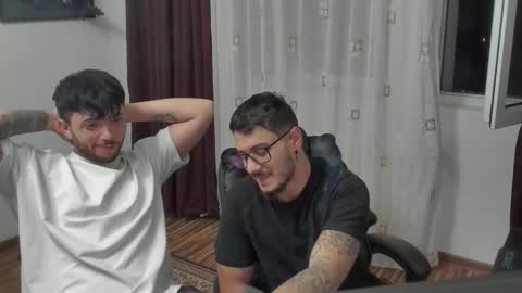 jonnyporn1 online show from 12/03/25, 10:41