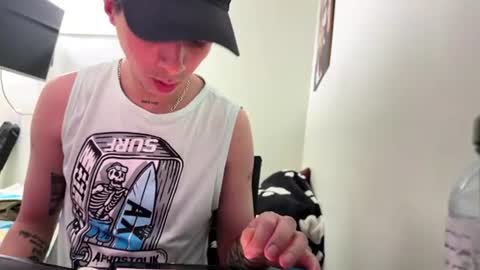 jonnyvamp online show from 06/17/26, 04:59