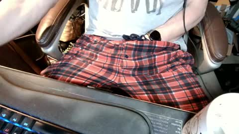 Jonathon Swift online show from 04/20/26, 04:37