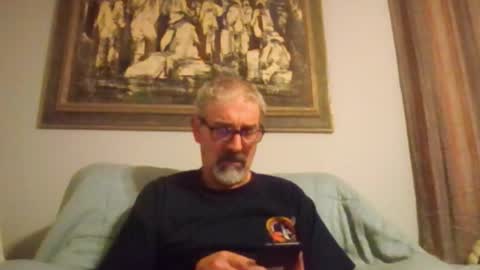 Snapshot of jony_five chatting on 01/09/26, 10:44 Jon online show from 01/09/26, 10:44