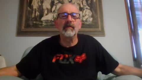 Snapshot of jony_five chatting on 05/03/26, 12:44 Jon online show from 05/03/26, 12:44