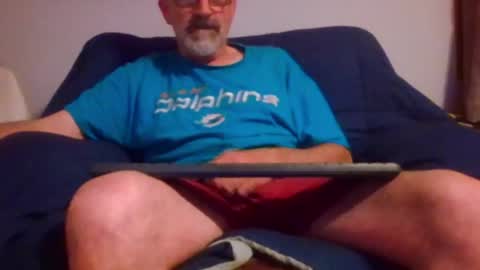 Snapshot of jony_five chatting on 05/07/26, 01:22 Jon online show from 05/07/26, 01:22