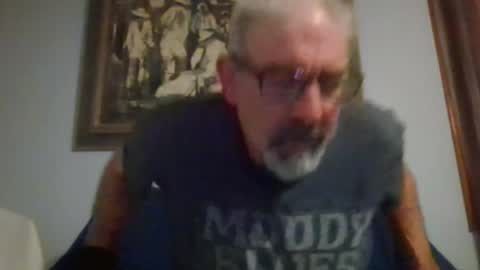 Snapshot of jony_five chatting on 05/14/26, 12:39 Jon online show from 05/14/26, 12:39