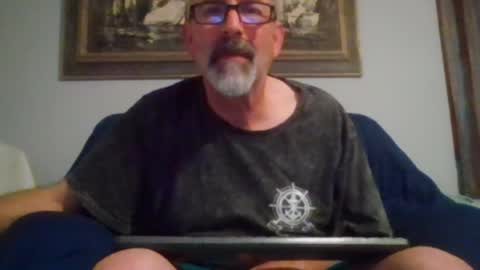 Snapshot of jony_five chatting on 05/16/26, 09:35 Jon online show from 05/16/26, 09:35