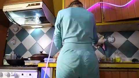 Jony Marta GMT 2000-0100 every day online show from 11/11/25, 01:49