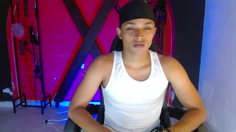 jordan_taye online show from 04/23/26, 02:02