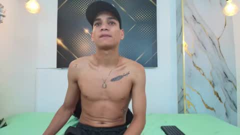 Snapshot of jordanandandrew chatting on 10/25/25, 08:58 jordanandandrew online show from 10/25/25, 08:58