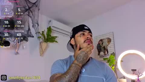 Snapshot of jordansmiith_ chatting on 10/22/25, 09:25 Jordan Smith online show from 10/22/25, 09:25