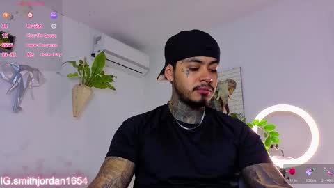 Snapshot of jordansmiith_ chatting on 11/27/25, 10:34 Jordan Smith online show from 11/27/25, 10:34