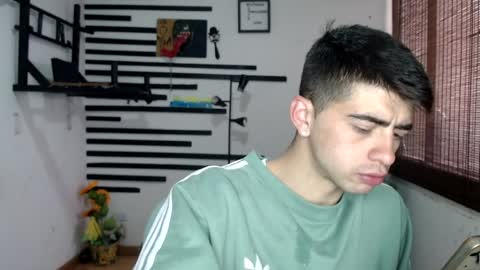 Snapshot of jordi_big_cock chatting on 12/15/24, 03:20 jordi_big_cock online show from 12/15/24, 03:20