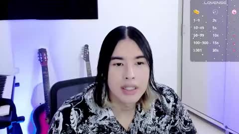 Snapshot of jordiwilldd chatting on 10/10/25, 03:05 Jiho online show from 10/10/25, 03:05